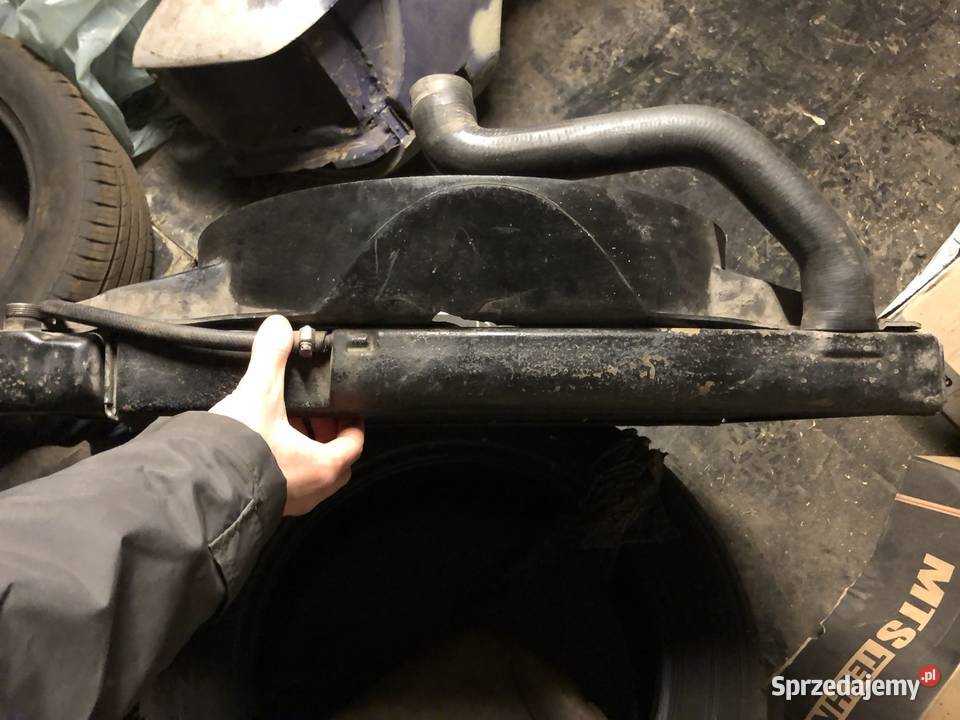 Chłodnica wody i oleju Mercedes w107 slc 45l