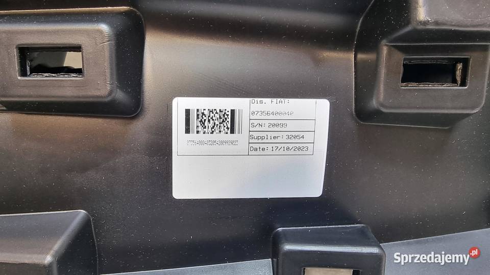 FIAT 500 LIFT DESKA KONSOLA KOKPIT 07356400040 sprzedam