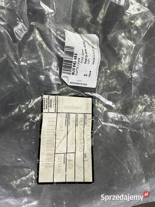 Oryginał błotnik lewy przód Audi q3 83a osobowe Bystrzyca