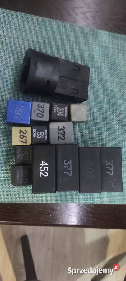 Przekaźniki i przełącznik świateł VW
