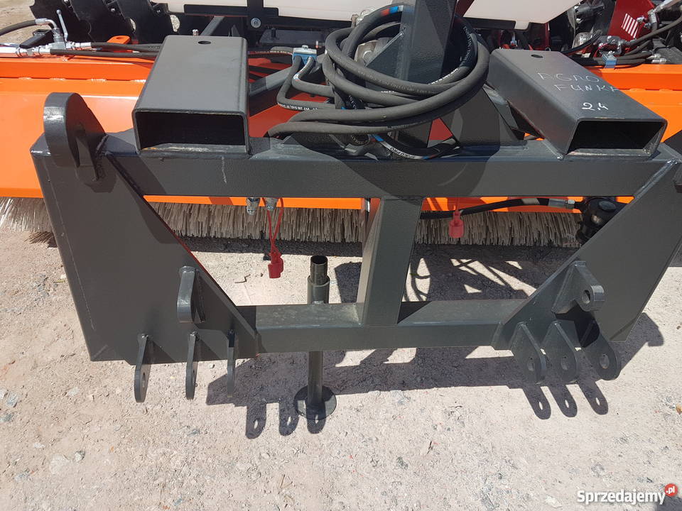 Zamiatarka 24m Metal Technik zaczep 3w1 tuzeuro nieuszkodzony Działdowo