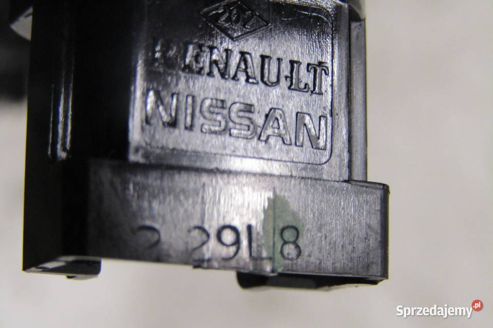 GNIAZDO ZAPALNICZKI DACIA DUSTER II 682647578R