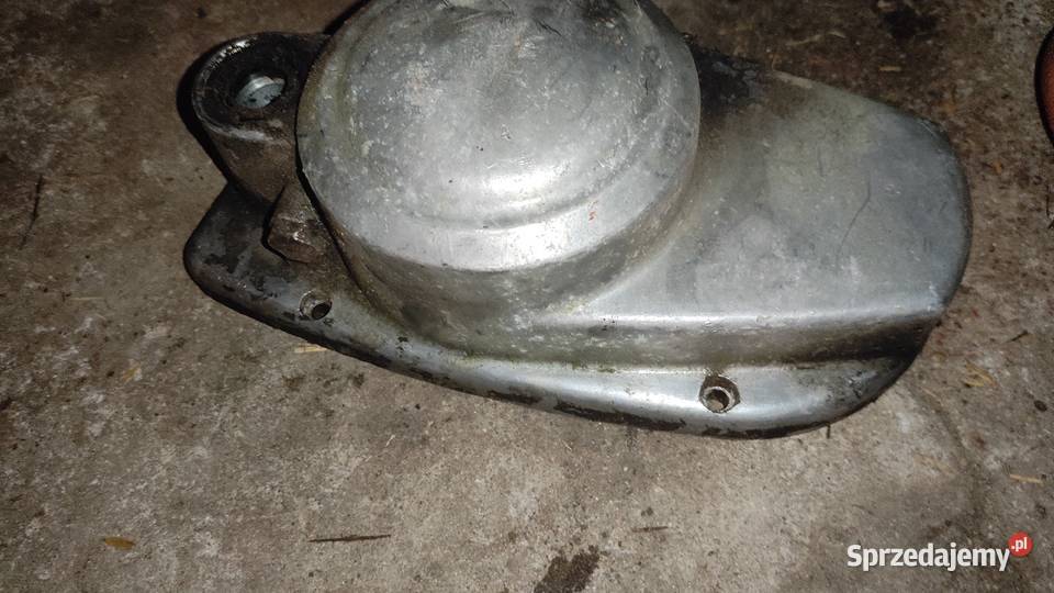 Lewy dekiel kapa silnika romet mińsk 125 400a