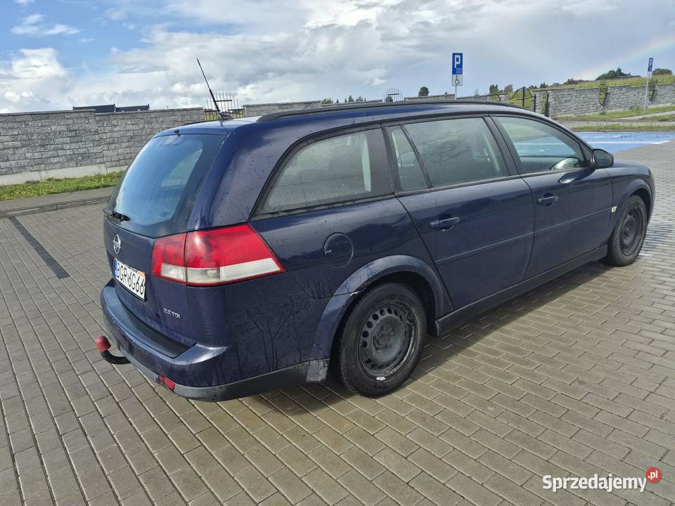 VECTRA Z HAKIEM sprawna 2005r nieuszkodzony Grajewo