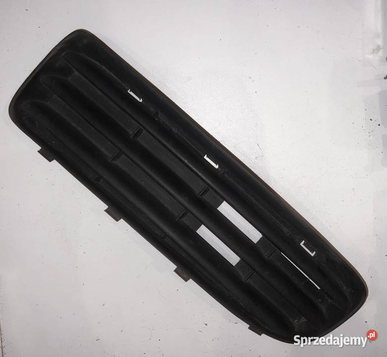 kratka zaślepka zderzaka skoda octavia osobowe wielkopolskie Ostrów Wielkopolski