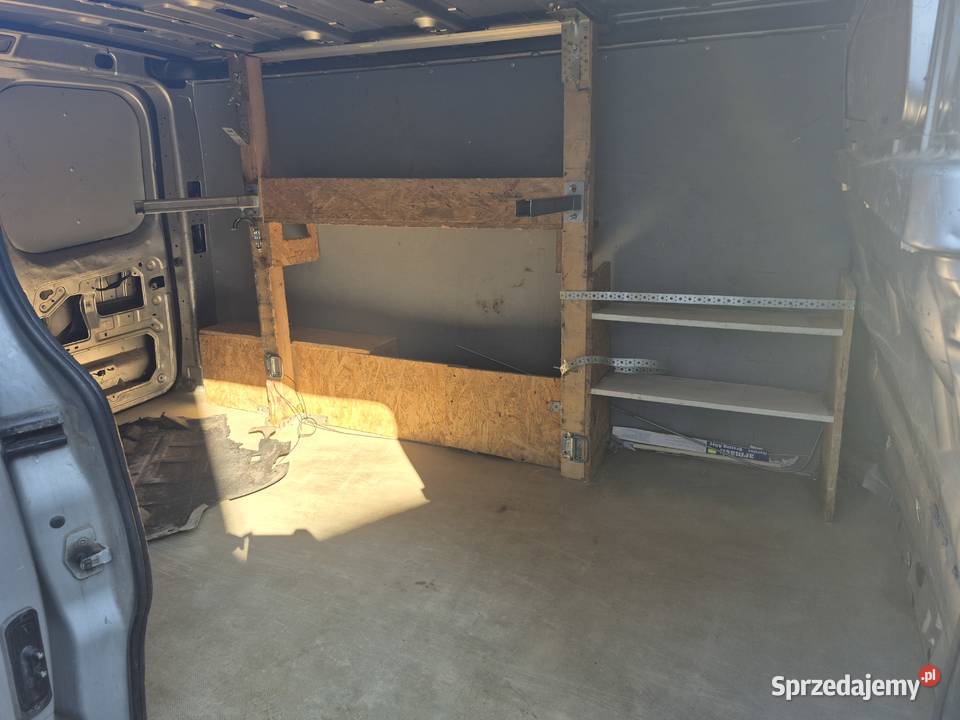 Opel Vivaro 20CDTI uszkodzony silnik małopolskie Kraków