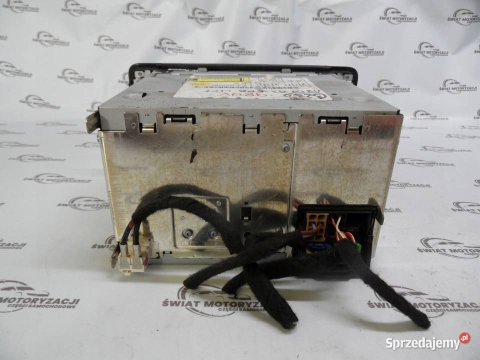 A3 8PA LIFT 09r radio CD 8P0035186P 7647026380 osobowe