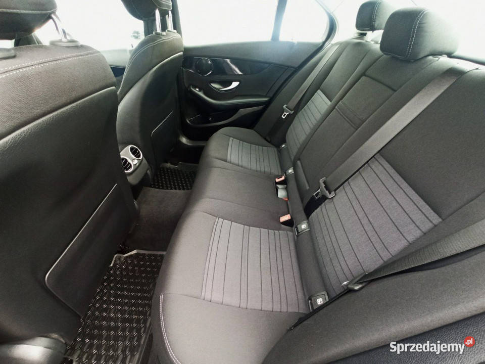 Salon I właściciel bezwypadkowy II kpl kół Rzeszów