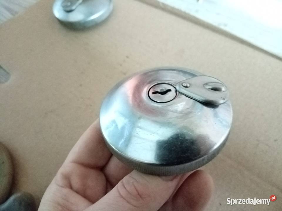 Syrena żuk Nysa korek paliwa Klapki wlewu paliwa