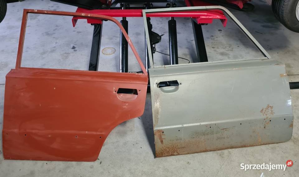 Nowe drzwi 125p Polski Fiat 125p klasyk Mszana