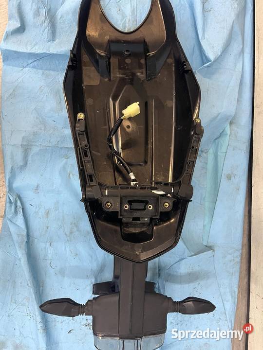 KTM DUKE 790 890 R mocowanie tablicy ogon stelaż