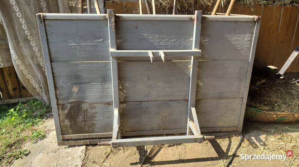 Skrzynia transportowa do ciągnika Pozostałe Brzeziny