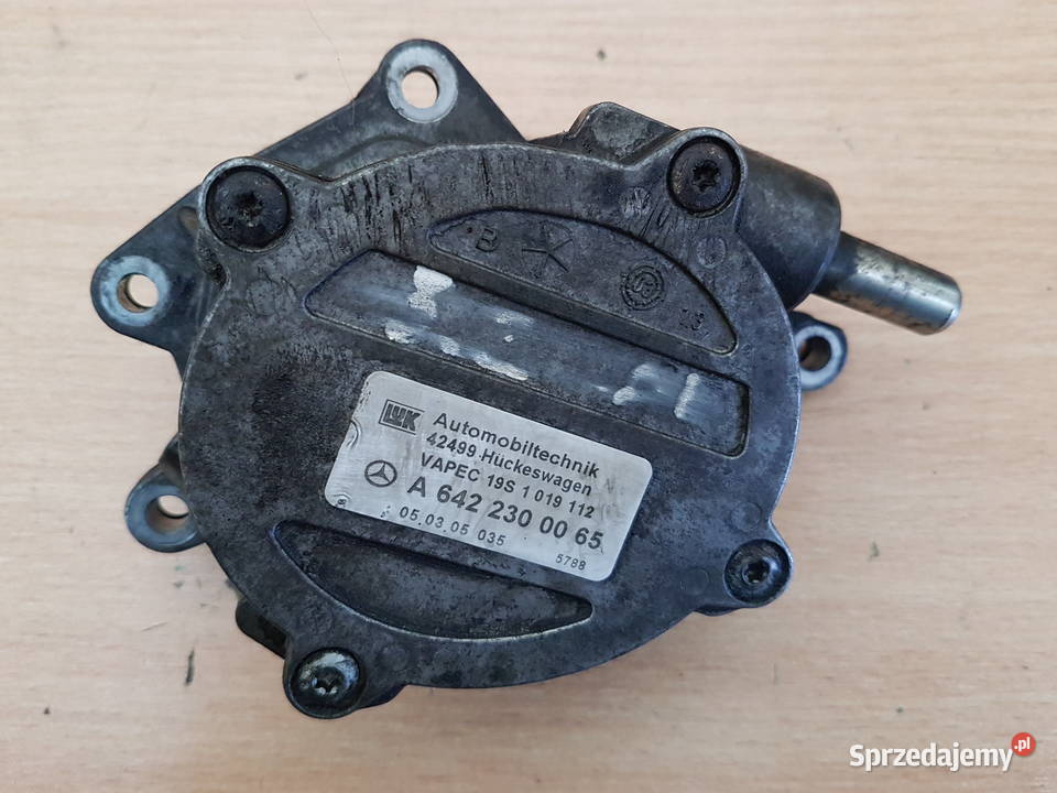 MERCEDES 30 CDI VAKUM POMPA VAKU A6422300065 Turek sprzedam