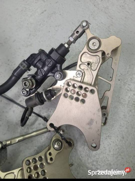 Yamaha R1 RN09 0203 RN 09 podnóżek podnóżki Podnóżki i stopki