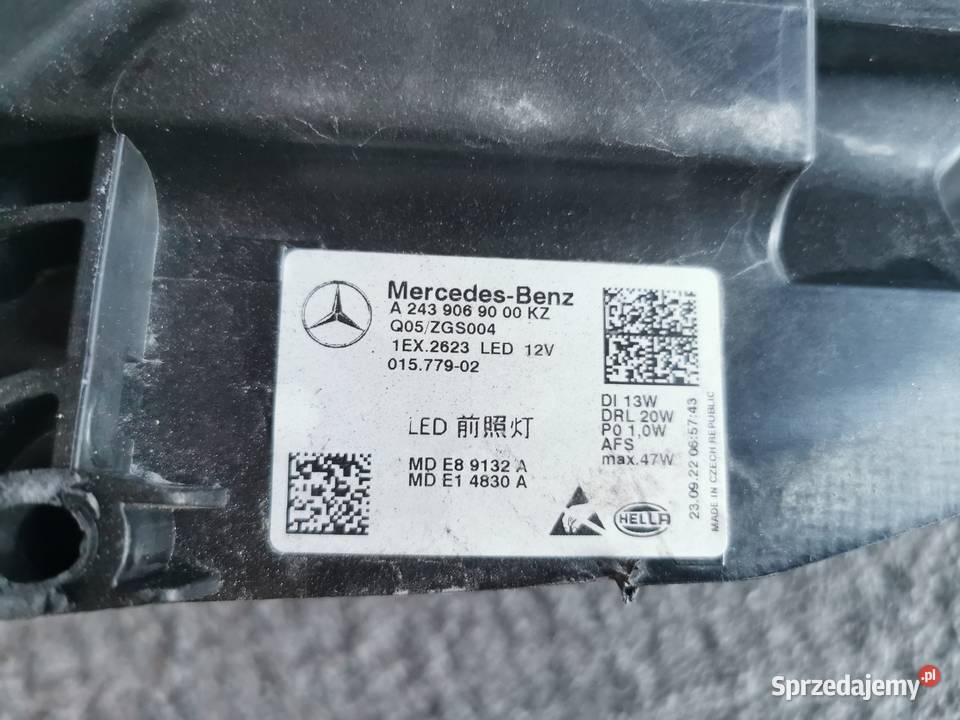 MERCEDES EQA A243 PERFORMANCE LED LAMPA PRAWY Lampy przednie Pielgrzymka