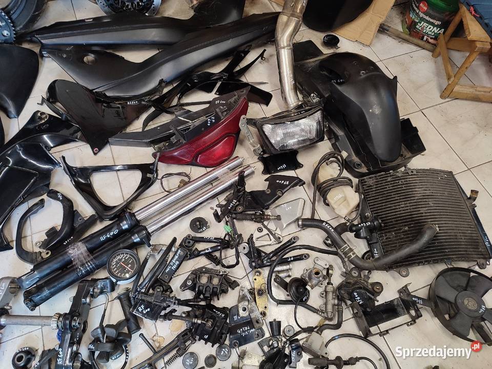 Suzuki RF 600 części owiewki siedzenie lampa Jelenia Góra