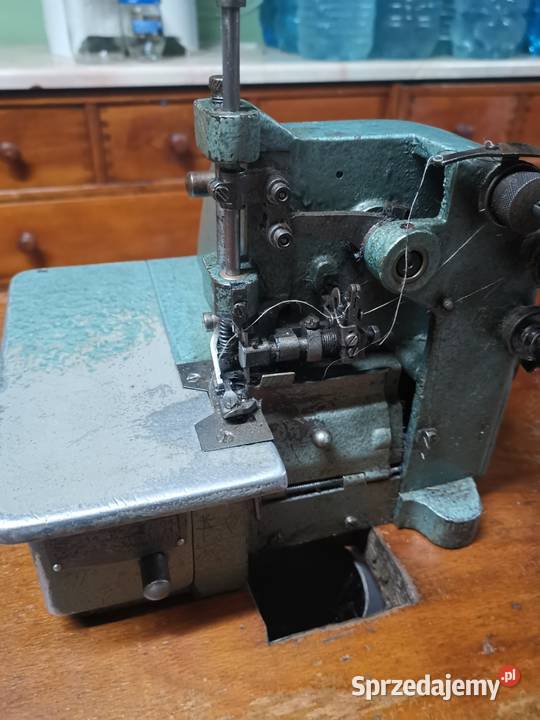 Maszyna do szycia owerlok Famad 3 nitkowy Produkcja Łódź sprzedam