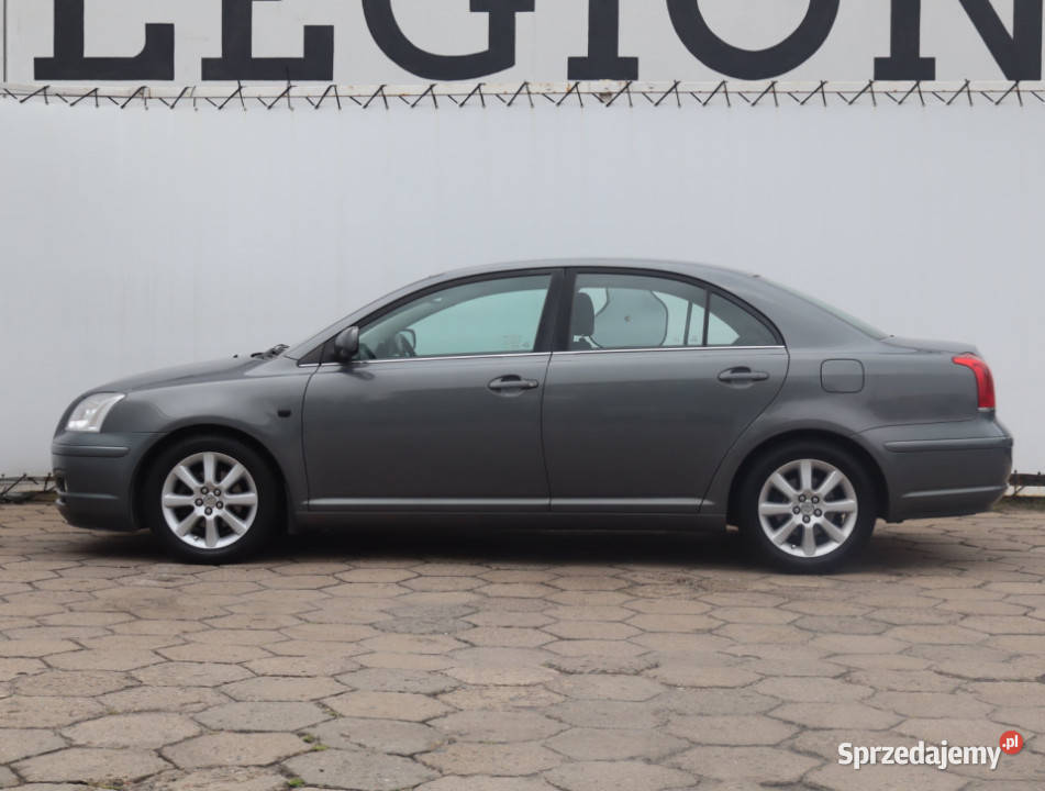 Toyota Avensis 18 VVTi sprzedam