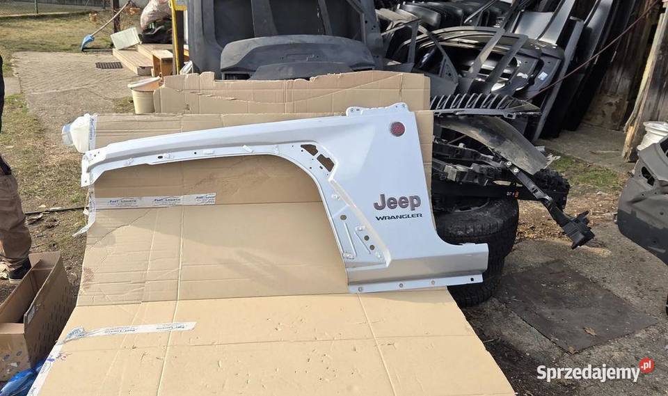 Błotnik lewy przód przedni Jeep Gladiator