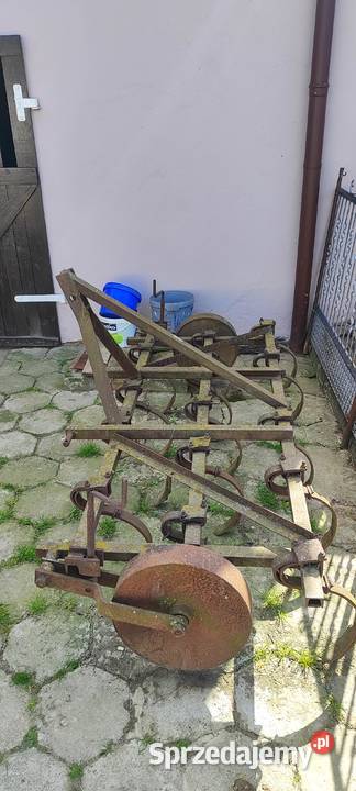 Sprzedam kultywator Maszyny rolnicze śląskie Bojanów