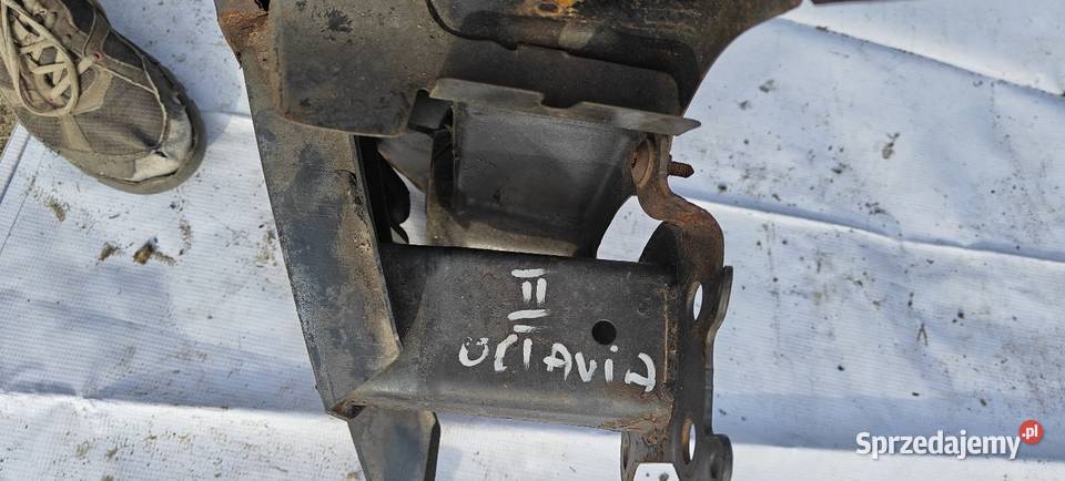 SKODA Octavia II Pas przedni Siechnice