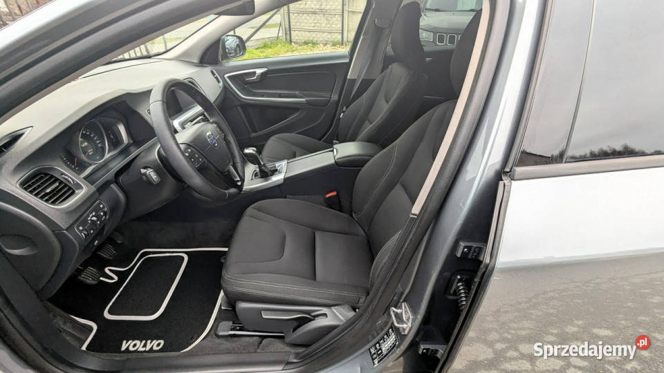 Volvo V60 20D4120OPŁACONY Bezwypadkowy aluminiowe felgi Częstochowa