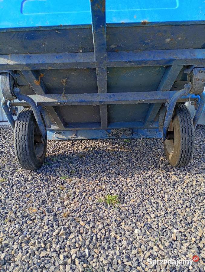 Przyczepka samochodowa Błysk lubelskie Trawniki