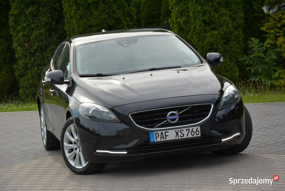 Volvo V40 biXenon LED Navi Kamera Virtual Zegary manualna Volvo sprzedam