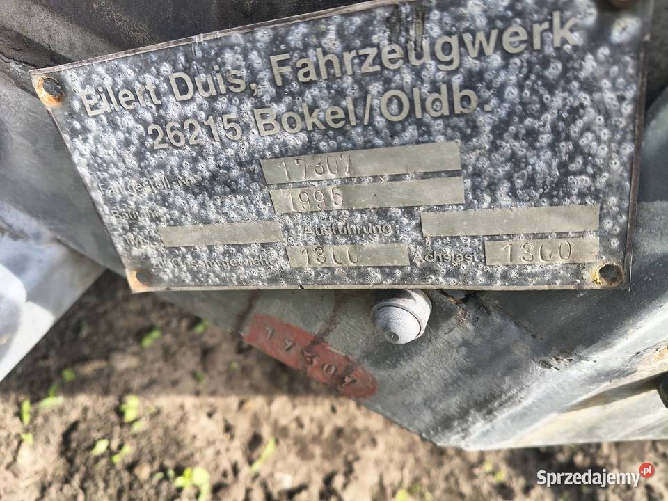 Przyczepa do przewozu koni 15