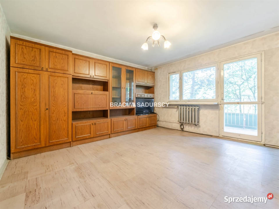 Sprzedaż mieszkania 369m2 1 pokojowe Kraków blok