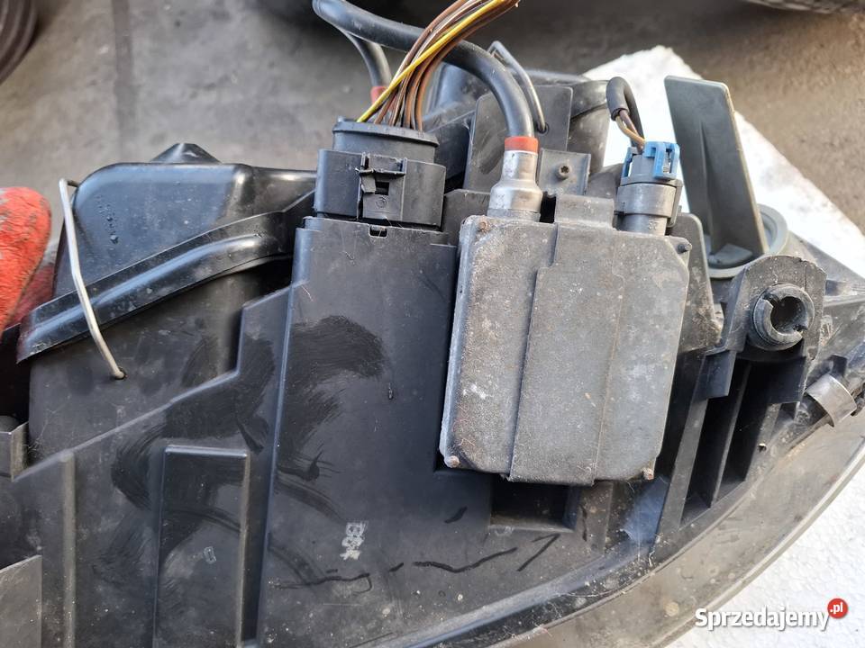 Lampa Przód Audi A6 C5 Xenon Hella Wisznice