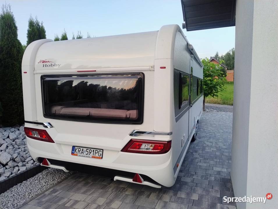 DOM NA KÓŁKACH PRZYCZEPA HOBBY PRESTIGE VIP 7 niskopodłogowe Myślenice
