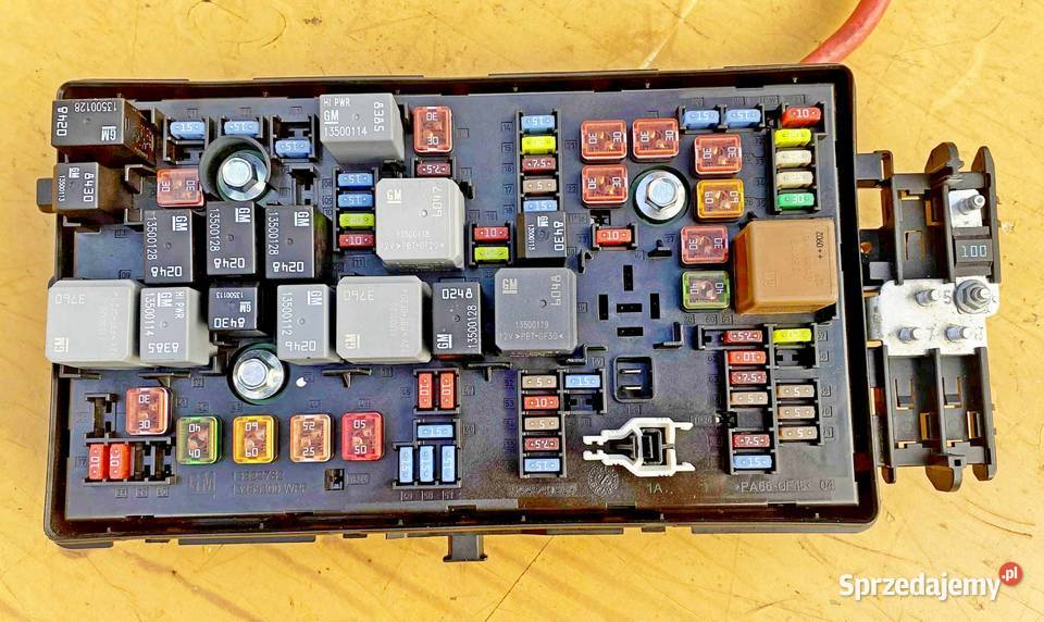 OPEL INSIGNIA A 20 TURBO KOMBI SKRZYNKA