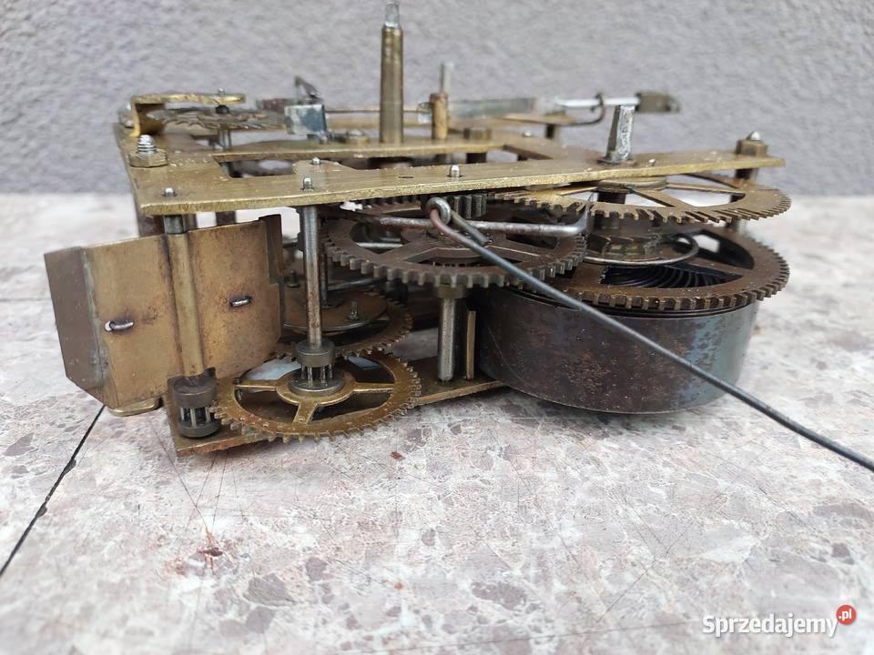 782 Mechanizm starego zegara ściennego Tczew