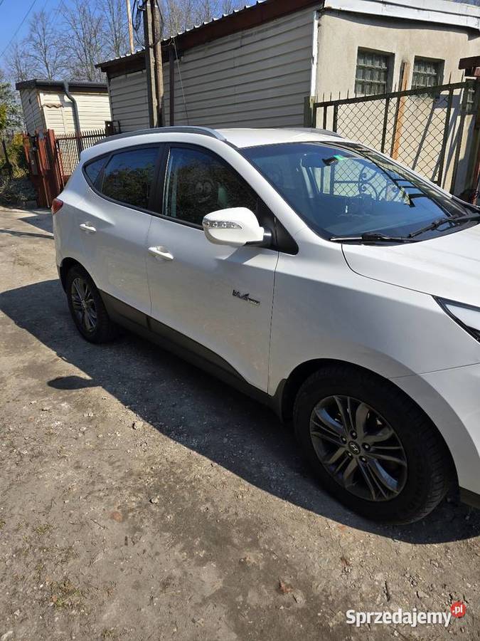 Sprzedam hundai ix35 17 crdi przebieg 149 stan