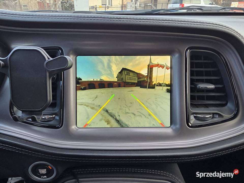 Dodge Challenger 392 V8 64 światła LED Radom