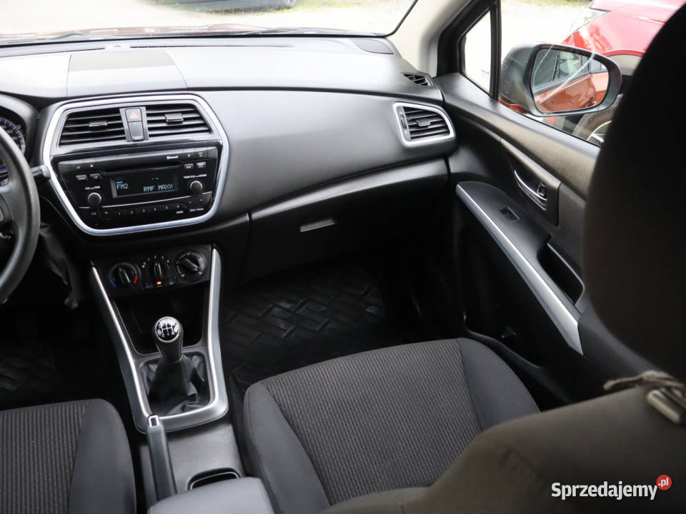 Suzuki SX4 SCross 10 BoosterJet gniazdo USB SX4 S-Cross