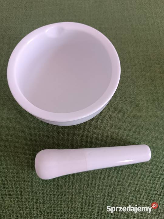 Biały ceramiczny moździerz Gorlice