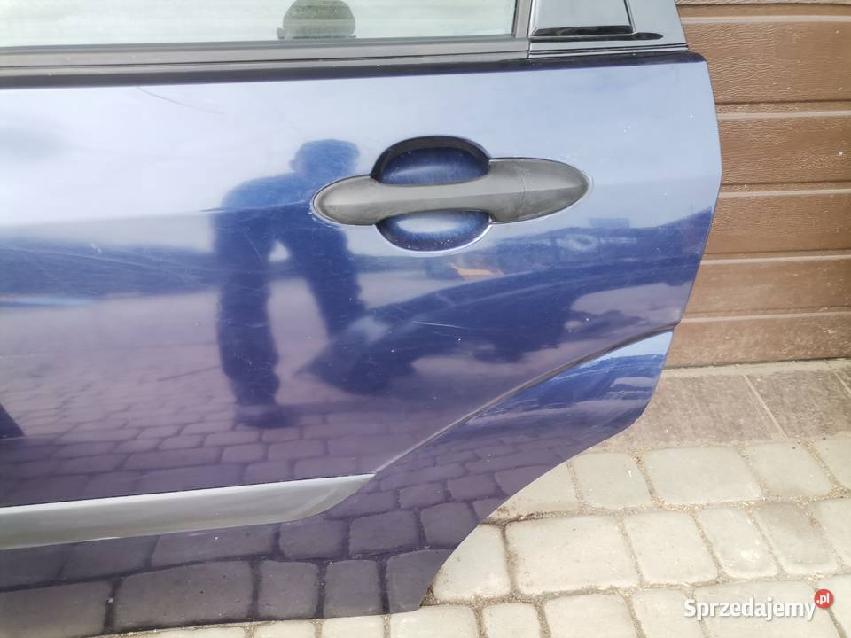 FORD FOCUS MK1 HB 5D DRZWI LEWY TYŁ KOLOR H8 osobowe Karoseria Nowy Sącz