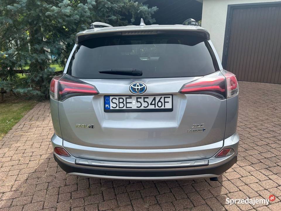 Toyota Rav 4 Hybrid AWDi 25 197 4x4 2017r