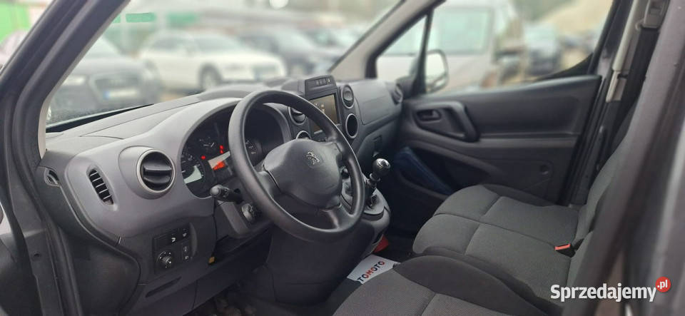 Peugeot Partner klima ledy duza navi camera Lębork
