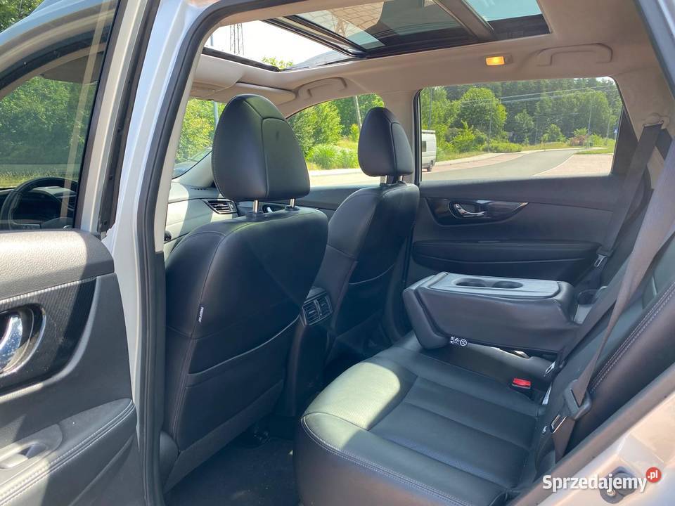 Nissan XTrail 16 DIGT Tekna 2WD Igła Olsztyn