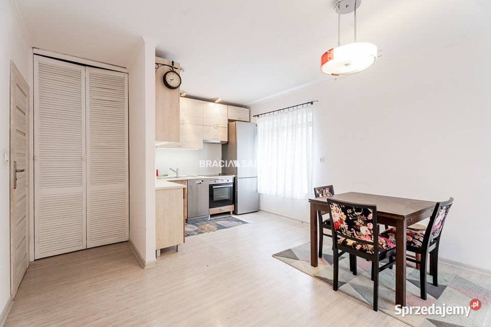 Mieszkanie Kraków Topazowa 4075m2 2 pokoje