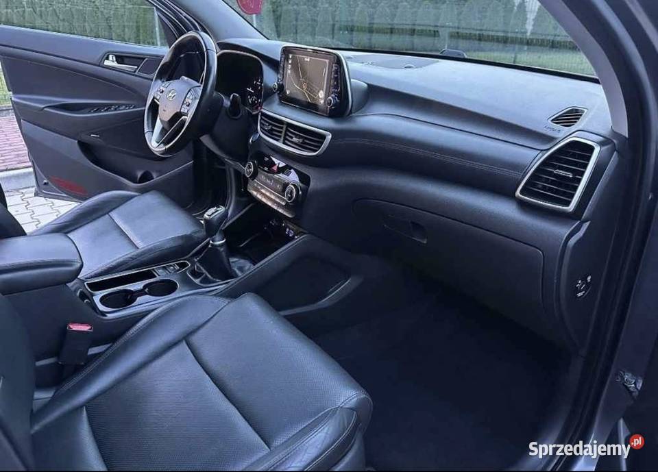 Hyundai Tucson 16 crdi 2019 r manualna Tucson świętokrzyskie Radoszyce