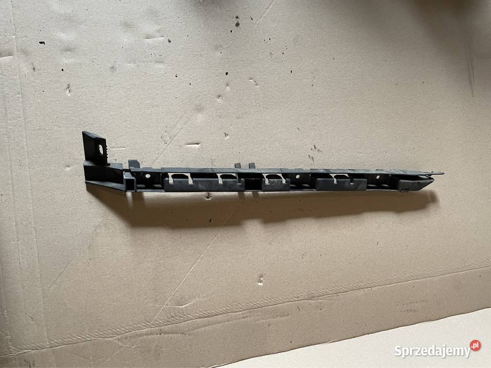 Ślizg mocowanie zderzaka prawy tył 8245314 bmw 7 Szczecin