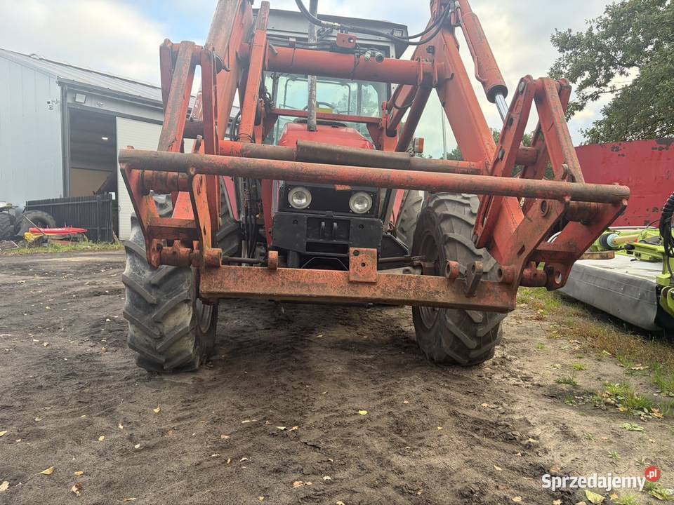 Ładowacz czołowy tur 3 sekcyjny Massey Ferguson Myszyniec