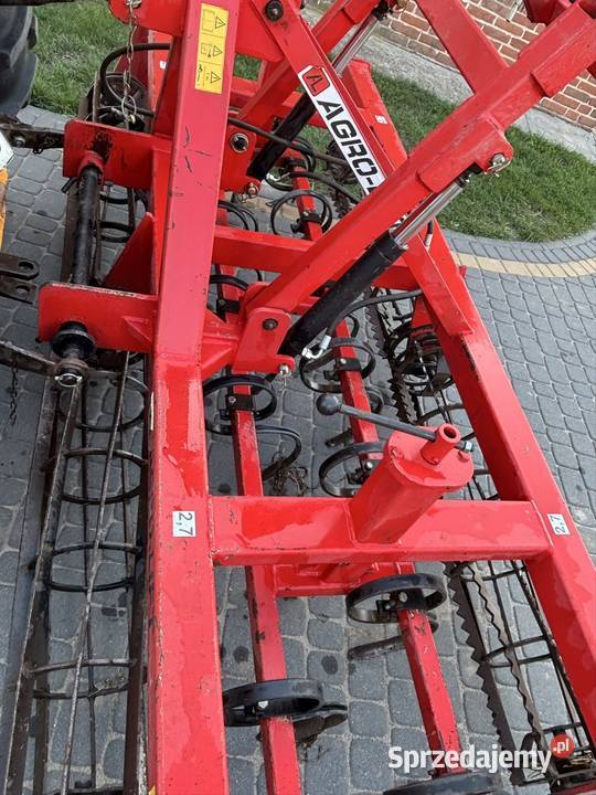 Agregat uprawowo siewny z hydropakiem Elżbietów