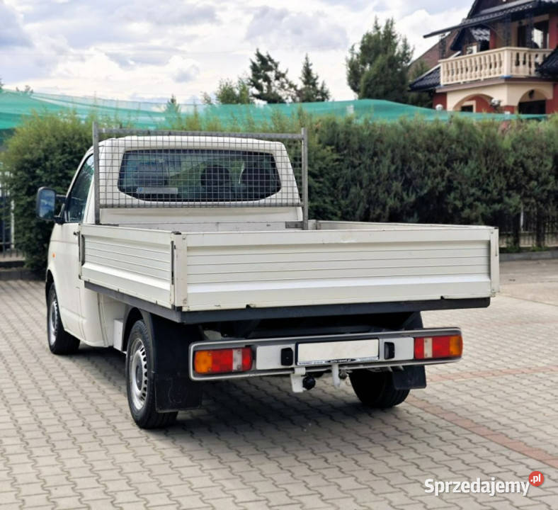 Volkswagen Transporter T5 PRYCZA Paka Hak nieuszkodzony sprzedam
