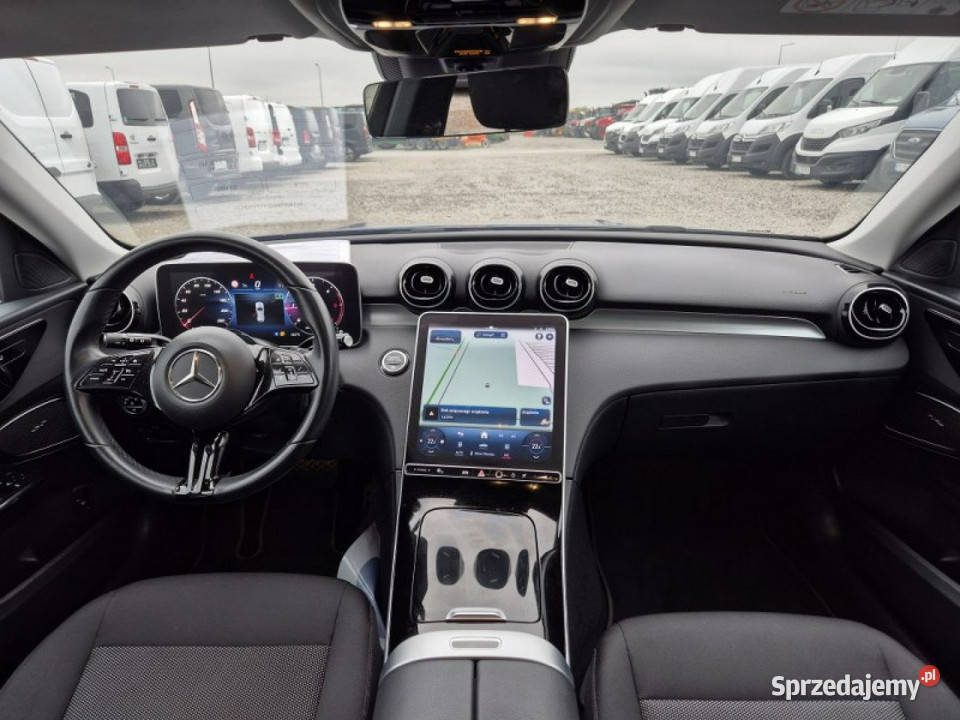 Mercedes C 200 W206 2021 Komorniki