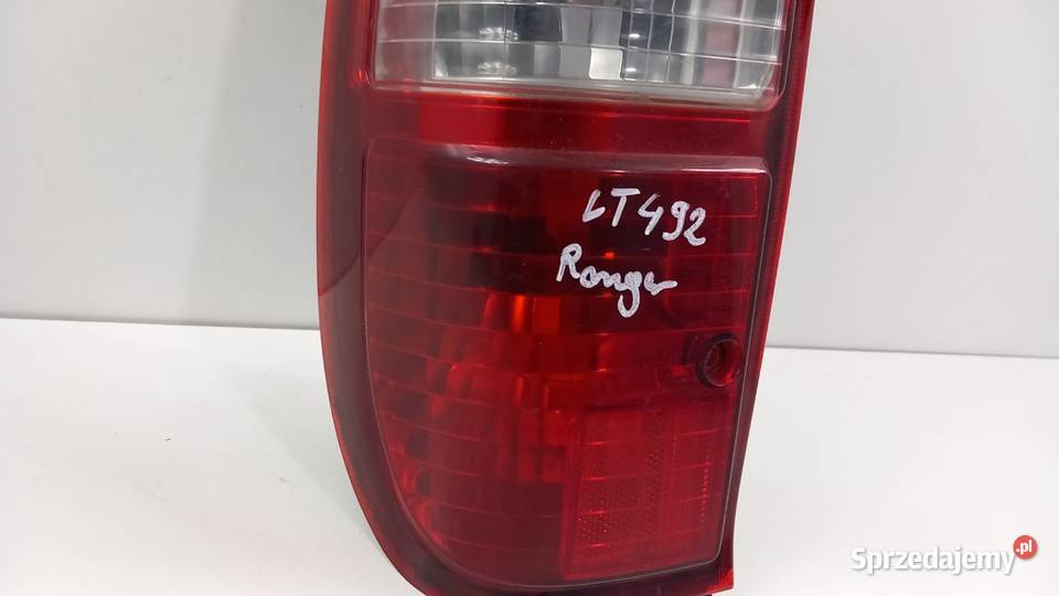 RANGER I 9806 SUV LAMPA TYŁ LEWY Zbierkowo